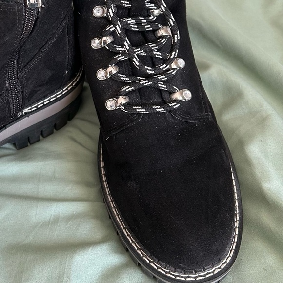 🩷JLO BLACK LACE UP WINTER ANKLE BOOTS COMBAT BOOTS TRENDING SIZE 8.5 - Picture 7 of 12